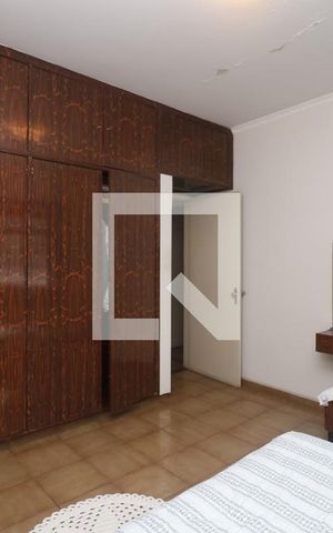 Casa à venda com 180m², 3 quartos e 4 vagasQuarto 2