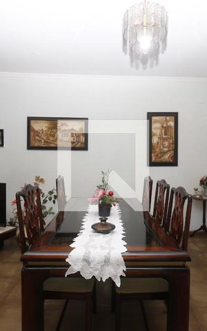 Casa à venda com 180m², 3 quartos e 4 vagasSala de Jantar