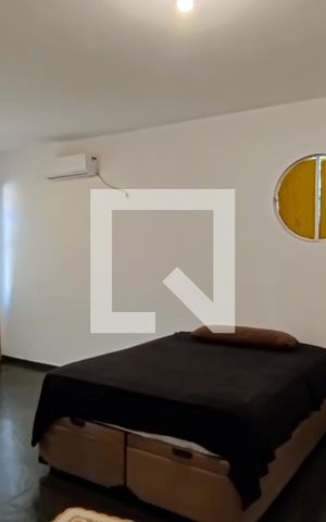 Casa à venda com 300m², 3 quartos e 2 vagas Casa à venda com 300m², 3 quartos e 2 vagasSala 2