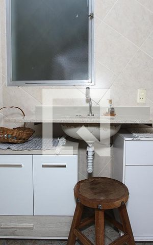 Casa à venda com 258m², 4 quartos e 6 vagas Casa à venda com 258m², 4 quartos e 6 vagasBanheiro Quarto 4 - Suíte