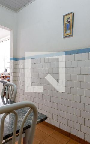 Casa à venda com 66m², 2 quartos e sem vaga Casa à venda com 66m², 2 quartos e sem vagaCopa