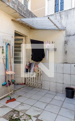 Casa à venda com 66m², 2 quartos e sem vaga Casa à venda com 66m², 2 quartos e sem vagaQuintal