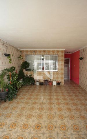 Casa à venda com 162m², 3 quartos e 2 vagas Casa à venda com 162m², 3 quartos e 2 vagasGaragem