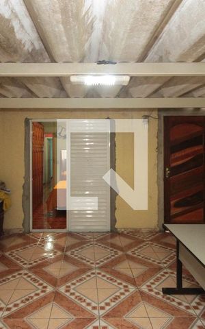 Casa à venda com 162m², 3 quartos e 2 vagas Casa à venda com 162m², 3 quartos e 2 vagasVaranda
