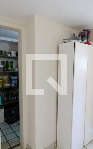 Apartamento à venda com 260m², 3 quartos e 4 vagas Apartamento à venda com 260m², 3 quartos e 4 vagasÁrea de Serviço