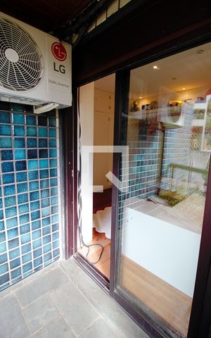 Apartamento à venda com 260m², 3 quartos e 4 vagas Apartamento à venda com 260m², 3 quartos e 4 vagasBanheiro da Suíte 1