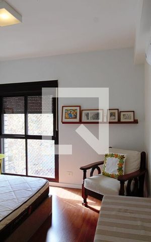 Apartamento à venda com 260m², 3 quartos e 4 vagas Apartamento à venda com 260m², 3 quartos e 4 vagasSuíte 1