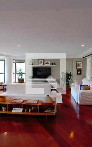 Apartamento à venda com 260m², 3 quartos e 4 vagas Apartamento à venda com 260m², 3 quartos e 4 vagasSala