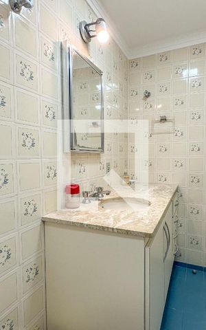 Apartamento para alugar com 110m², 3 quartos e 2 vagas Apartamento para alugar com 110m², 3 quartos e 2 vagasBanheiro 1