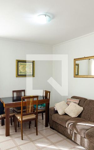 Apartamento para alugar com 40m², 2 quartos e 1 vaga Apartamento para alugar com 40m², 2 quartos e 1 vagaSala
