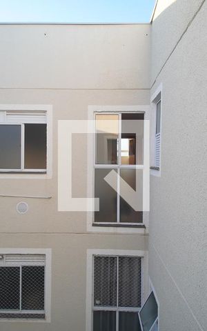 Apartamento à venda com 40m², 2 quartos e 1 vagaSala - Vista