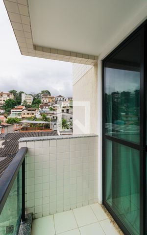 Casa de condomínio à venda com 280m², 4 quartos e 2 vagas Casa de condomínio à venda com 280m², 4 quartos e 2 vagasVaranda da Suíte 1
