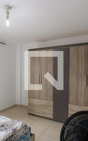 Casa de condomínio à venda com 280m², 4 quartos e 2 vagas Casa de condomínio à venda com 280m², 4 quartos e 2 vagasSuíte 2
