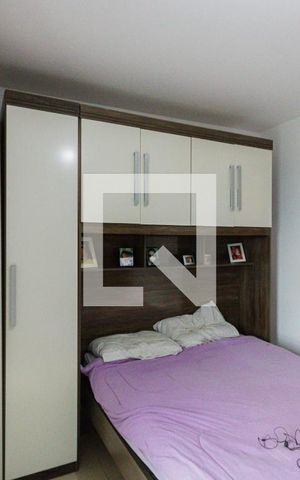 Casa de condomínio à venda com 280m², 4 quartos e 2 vagas Casa de condomínio à venda com 280m², 4 quartos e 2 vagasSuíte 1