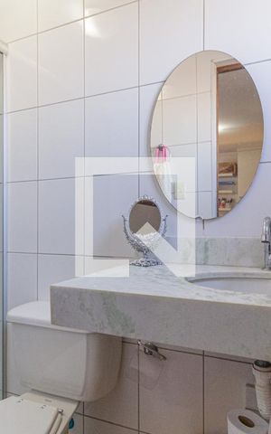 Casa para alugar com 250m², 4 quartos e 3 vagasBanheiro da suíte 1