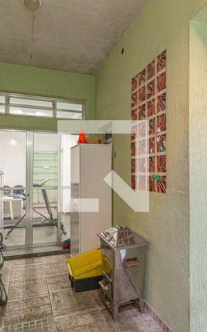 Casa para alugar com 250m², 4 quartos e 3 vagasQuintal
