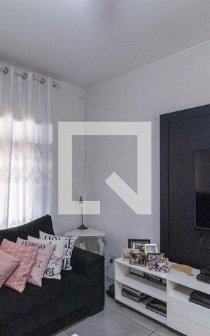 Casa para alugar com 250m², 4 quartos e 3 vagasSala