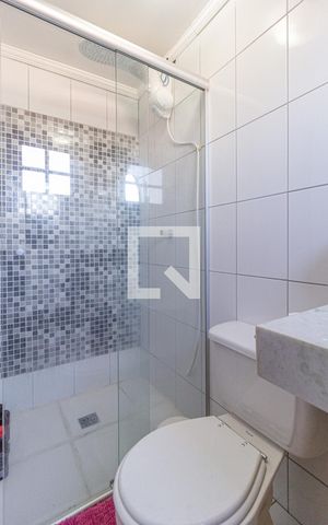 Casa para alugar com 250m², 4 quartos e 3 vagasBanheiro da suíte 1