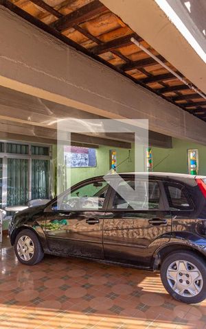 Casa para alugar com 250m², 4 quartos e 3 vagasGaragem