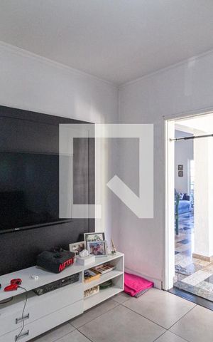 Casa para alugar com 250m², 4 quartos e 3 vagasSala