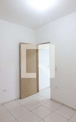 Casa de condomínio para alugar com 73m², 1 quarto e sem vagaQuarto 