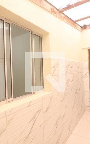 Casa de condomínio para alugar com 73m², 1 quarto e sem vagaÁrea de Serviço