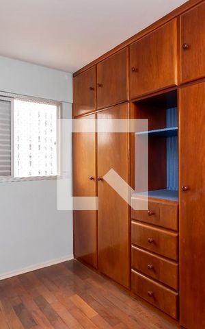 Apartamento à venda com 70m², 2 quartos e 2 vagas Apartamento à venda com 70m², 2 quartos e 2 vagasQuarto 2