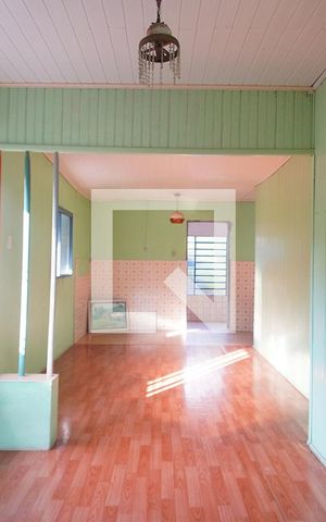 Casa à venda com 72m², 2 quartos e sem vagaSala