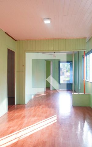 Casa à venda com 72m², 2 quartos e sem vagaSala