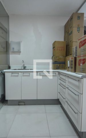 Casa à venda com 220m², 4 quartos e sem vagaCozinha 02