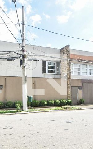 Casa à venda com 220m², 4 quartos e sem vagaFachada 
