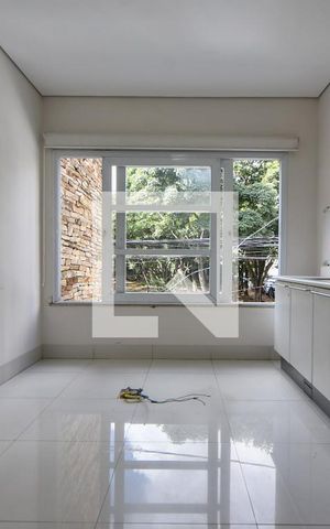 Casa à venda com 220m², 4 quartos e sem vagaSuíte 01