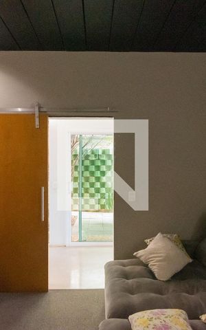 Casa de condomínio para alugar com 234m², 3 quartos e 2 vagas Casa de condomínio para alugar com 234m², 3 quartos e 2 vagasSala de TV