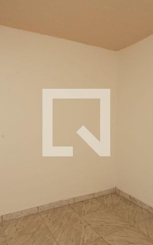Casa à venda com 40m², 1 quarto e sem vaga Casa à venda com 40m², 1 quarto e sem vagaQuarto