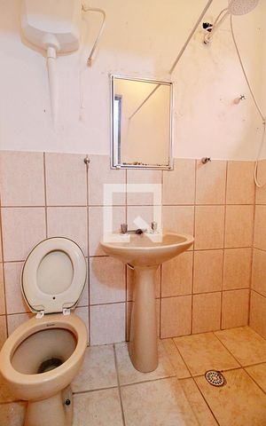 Casa de condomínio à venda com 170m², 2 quartos e 1 vagaBanheiro de serviço