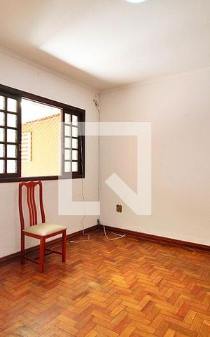 Casa de condomínio à venda com 170m², 2 quartos e 1 vagaSala