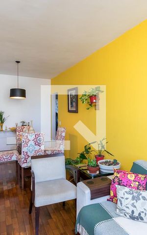 Apartamento à venda com 70m², 3 quartos e 1 vagaSala