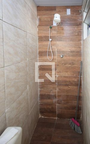 Studio para alugar com 15m², 1 quarto e sem vaga Studio para alugar com 15m², 1 quarto e sem vagaBanheiro