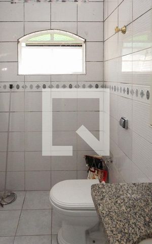 Studio para alugar com 10m², 1 quarto e sem vaga Studio para alugar com 10m², 1 quarto e sem vagaBanheiro