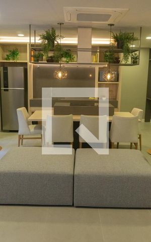 Apartamento à venda com 37m², 2 quartos e sem vagaÁrea comum - Salão de festas