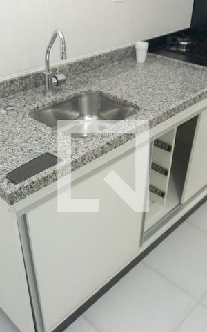Apartamento à venda com 37m², 2 quartos e sem vagaSala/Cozinha