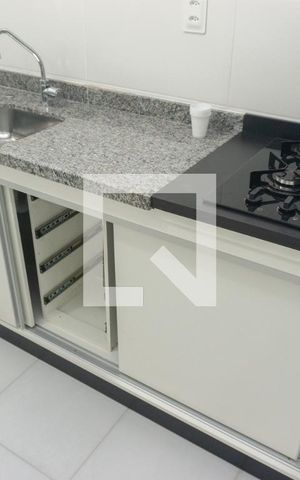 Apartamento à venda com 37m², 2 quartos e sem vagaSala/Cozinha