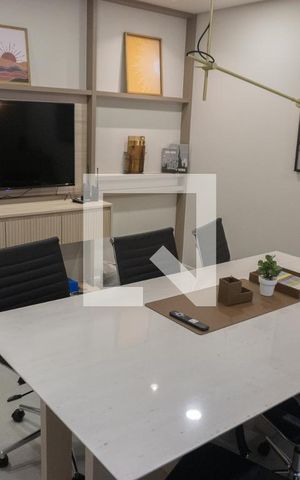 Apartamento à venda com 37m², 2 quartos e sem vagaÁrea comum