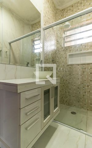 Apartamento à venda com 49m², 1 quarto e sem vagaBanheiro