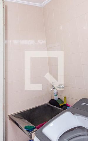 Casa à venda com 500m², 3 quartos e 2 vagas Casa à venda com 500m², 3 quartos e 2 vagasLavanderia