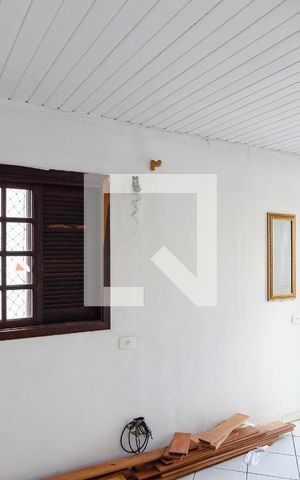 Casa à venda com 500m², 3 quartos e 2 vagas Casa à venda com 500m², 3 quartos e 2 vagasSalão de Festas