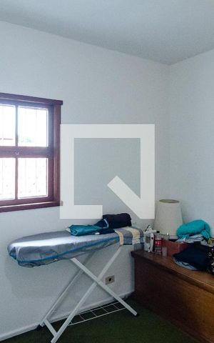 Casa à venda com 500m², 3 quartos e 2 vagas Casa à venda com 500m², 3 quartos e 2 vagasQuarto 3