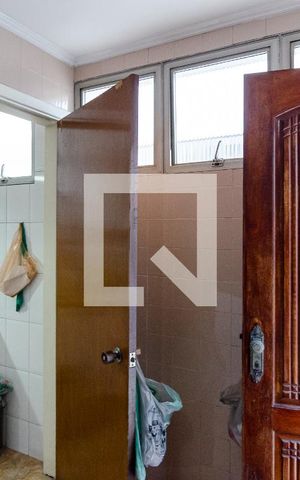 Casa à venda com 500m², 3 quartos e 2 vagas Casa à venda com 500m², 3 quartos e 2 vagasLavanderia