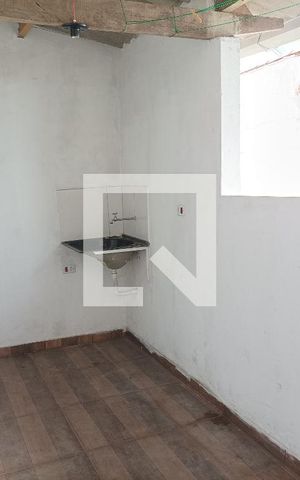 Casa para alugar com 145m², 1 quarto e sem vaga Casa para alugar com 145m², 1 quarto e sem vagaVaranda