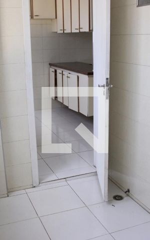 Apartamento para alugar com 97m², 3 quartos e 1 vagaÁrea de Serviço